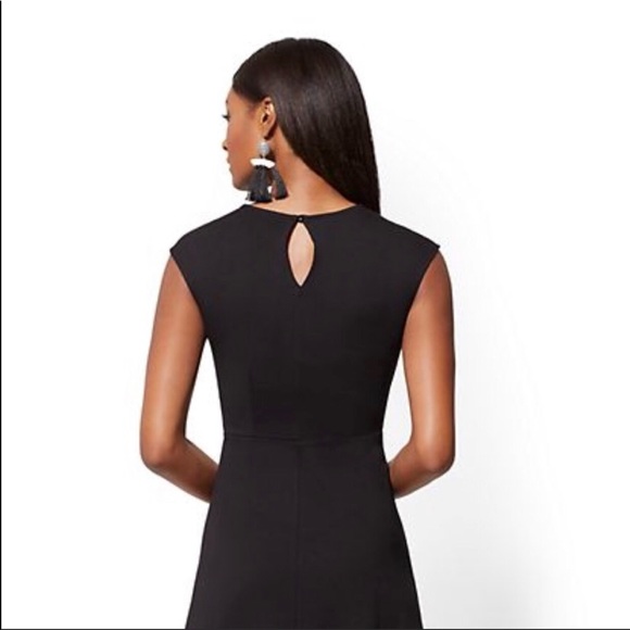Little Black Dress Keyhole Cutout Dress A Line - Picture 2 of 2